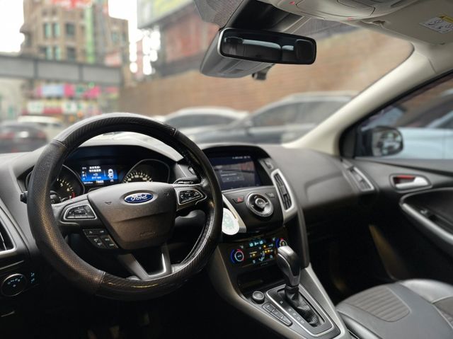 FORD福特 FOCUS  第6張相片