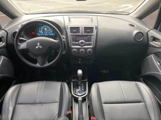 MITSUBISHI三菱 COLT PLUS  第5張相片