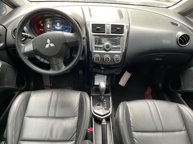 MITSUBISHI三菱 COLT PLUS  第5張相片
