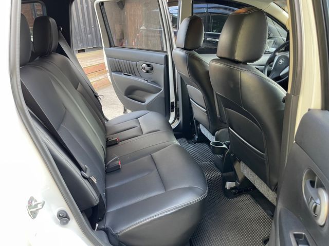 NISSAN日產 LIVINA  第11張相片