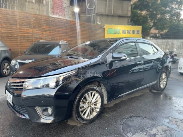 TOYOTA豐田 ALTIS  第1張相片