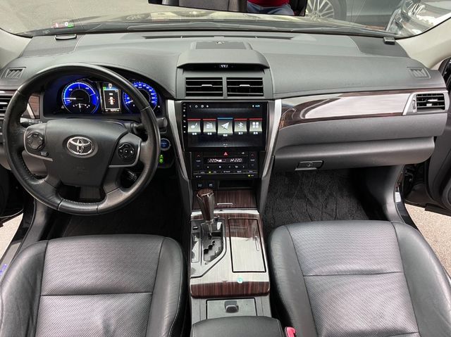 TOYOTA豐田 CAMRY HYBRID  第5張相片
