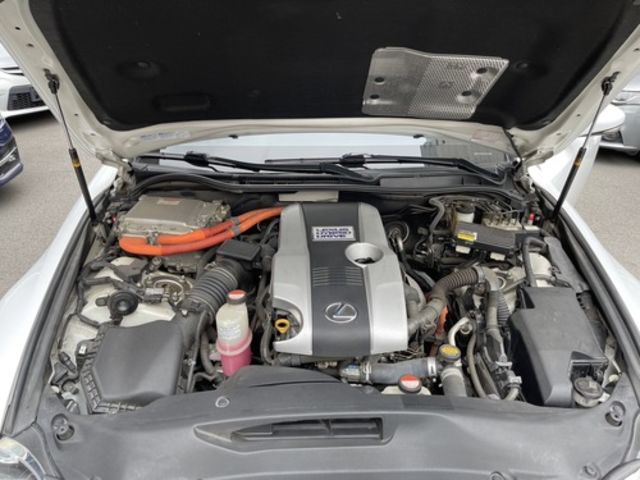 LEXUS凌志 IS 300H  第6張相片