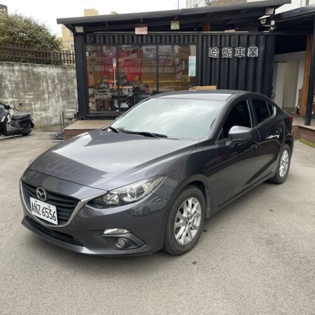 MAZDA馬自達 MAZDA 3  第1張相片