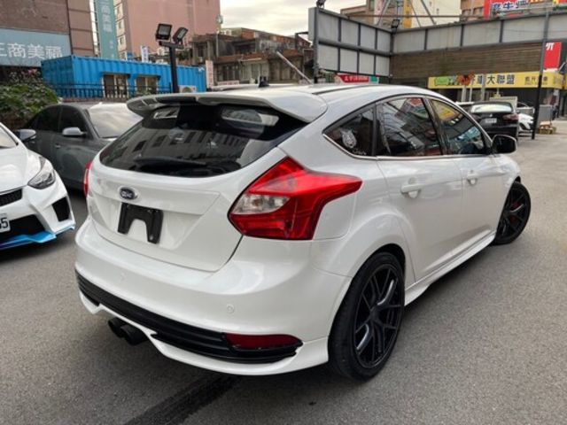 FORD福特 FOCUS  第2張相片