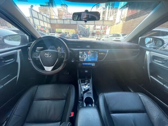 TOYOTA豐田 ALTIS  第5張相片