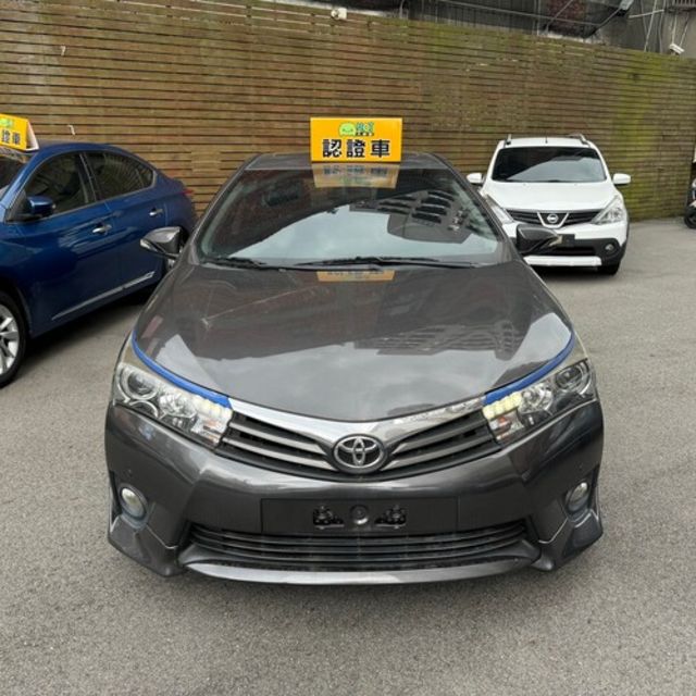 TOYOTA豐田 ALTIS  第3張相片