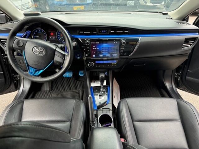 TOYOTA豐田 ALTIS  第5張相片