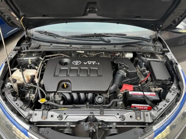 TOYOTA豐田 ALTIS  第6張相片