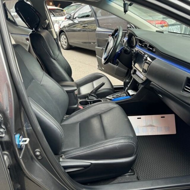 TOYOTA豐田 ALTIS  第8張相片