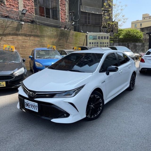 TOYOTA豐田 COROLLA ALTIS HYBRID  第1張相片