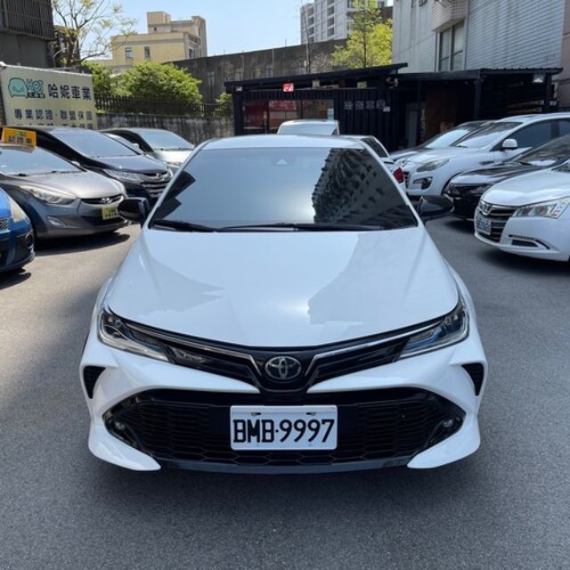 TOYOTA豐田 COROLLA ALTIS HYBRID  第3張相片