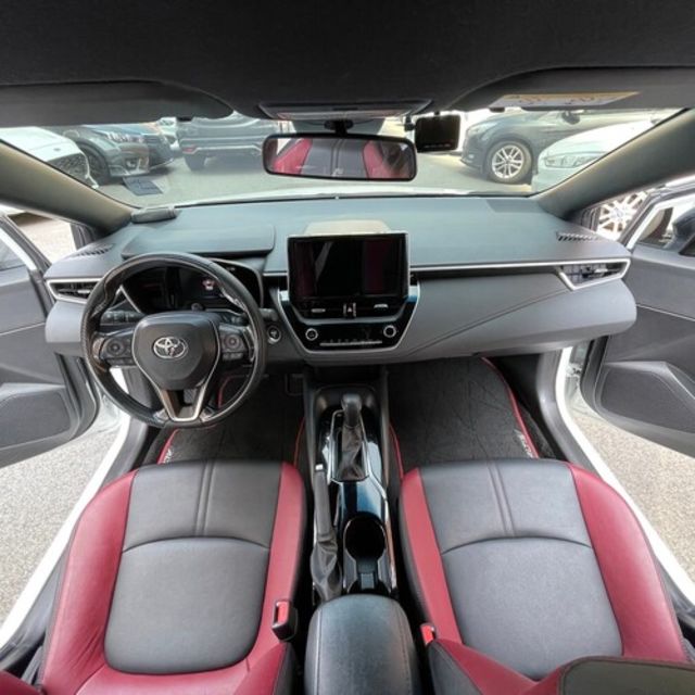 TOYOTA豐田 COROLLA ALTIS HYBRID  第5張相片