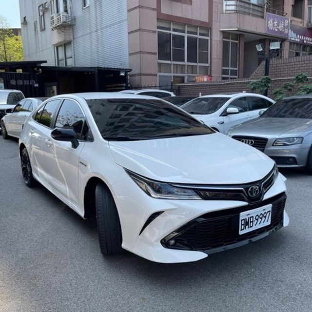 TOYOTA豐田 COROLLA ALTIS HYBRID  第7張相片