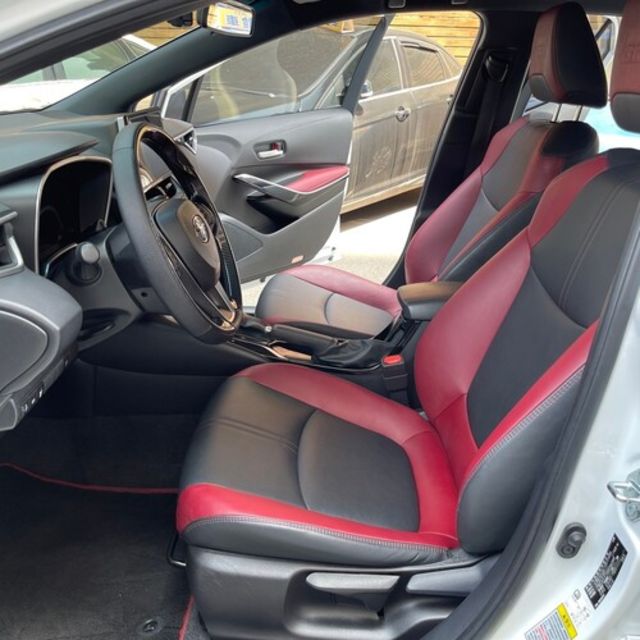 TOYOTA豐田 COROLLA ALTIS HYBRID  第11張相片