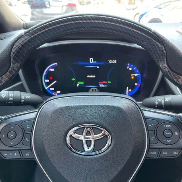 TOYOTA豐田 COROLLA ALTIS HYBRID  第16張相片