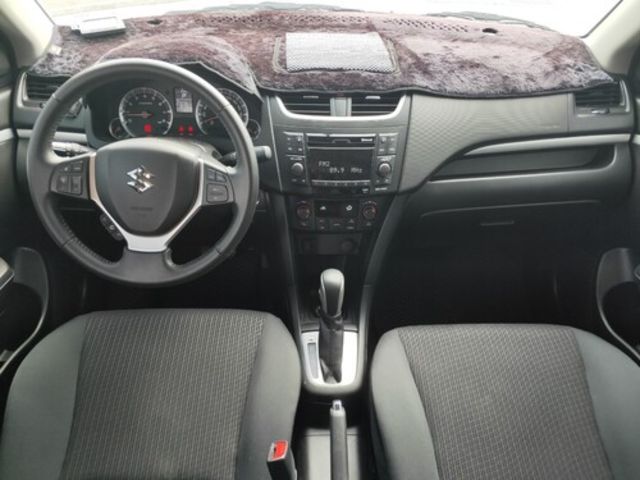 SUZUKI鈴木 SWIFT  第5張相片