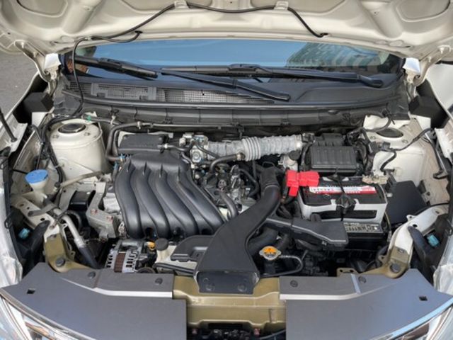 NISSAN日產 LIVINA  第6張相片