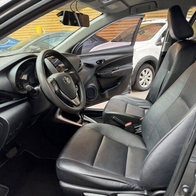 TOYOTA豐田 VIOS  第7張相片