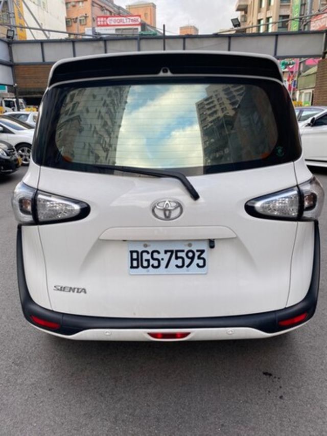 TOYOTA豐田 SIENTA  第4張相片