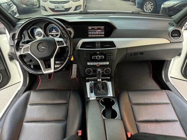 M-BENZ賓士 C250  第5張相片