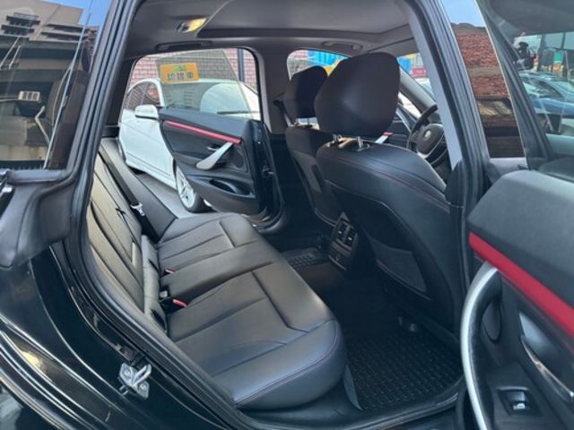 BMW寶馬 320I GT  第8張相片