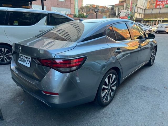 NISSAN日產 SENTRA  第2張相片
