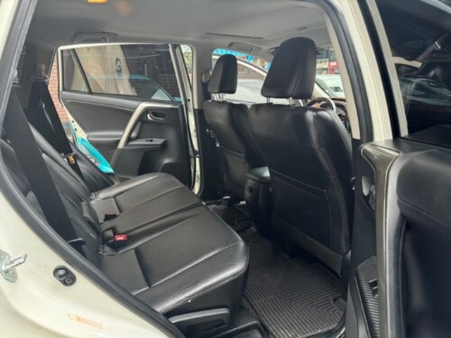 TOYOTA豐田 RAV4  第6張相片