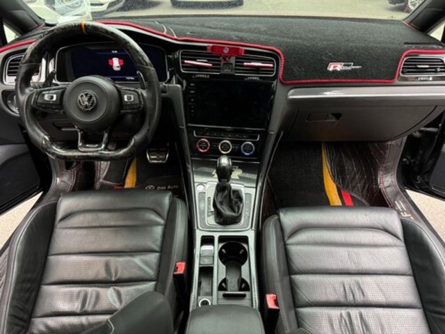 VOLKSWAGEN福斯 GOLF  第6張相片