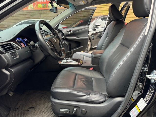 TOYOTA豐田 CAMRY HYBRID  第6張相片