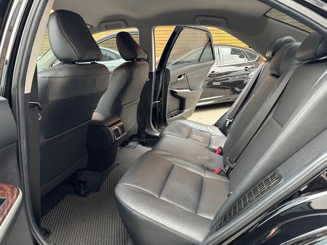 TOYOTA豐田 CAMRY HYBRID  第7張相片