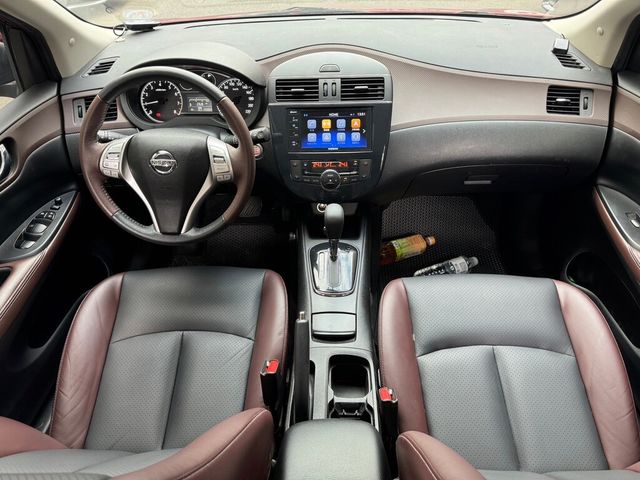 NISSAN日產 TIIDA  第5張相片