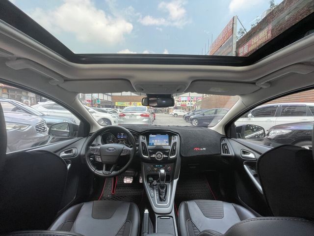 FORD福特 FOCUS  第4張相片