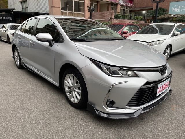 TOYOTA豐田 ALTIS  第1張相片