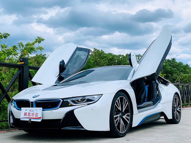 Bmw I8 的價格 Findcar 找車網