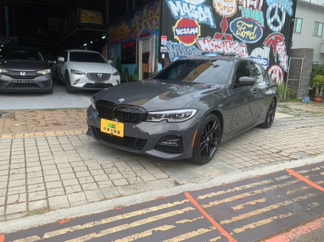 BMW寶馬 330I  第2張相片