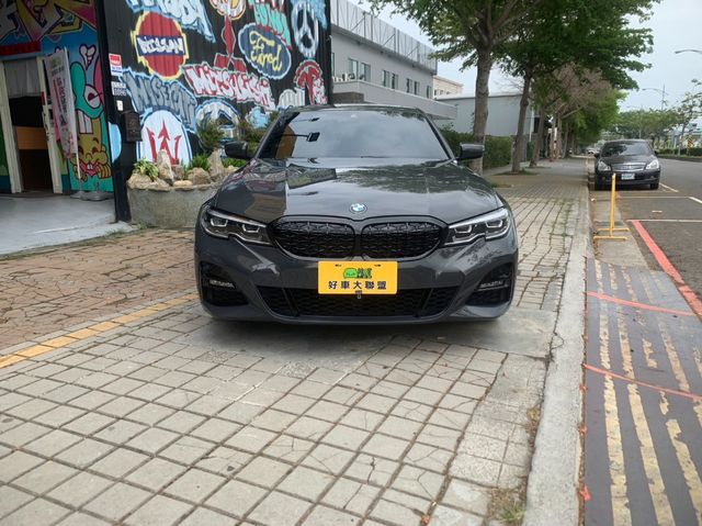 BMW寶馬 330I  第9張相片