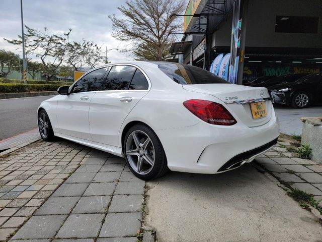 M-BENZ賓士 C300  第5張相片