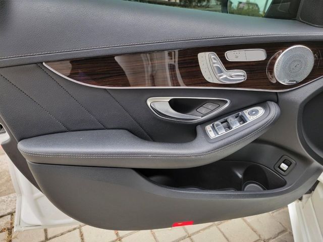 M-BENZ賓士 C300  第10張相片