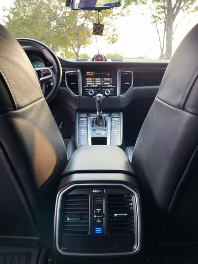 PORSCHE保時捷 MACAN S  第9張相片
