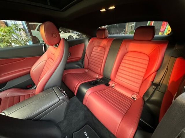 M-BENZ賓士 C300  第6張相片