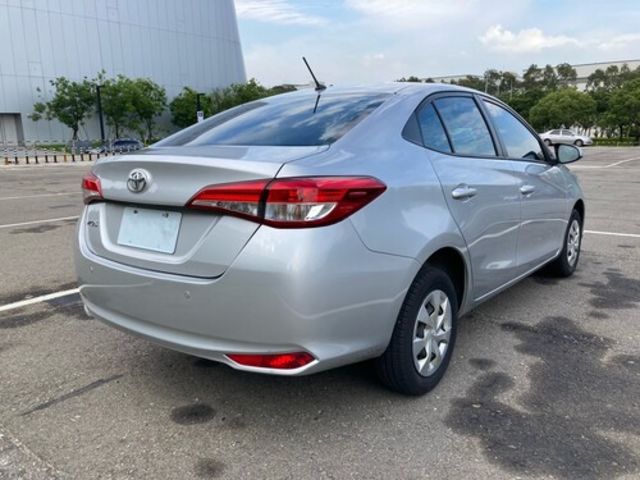 TOYOTA豐田 VIOS  第5張相片
