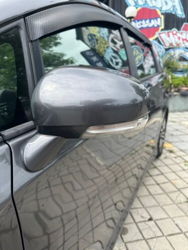 TOYOTA豐田 WISH  第12張相片