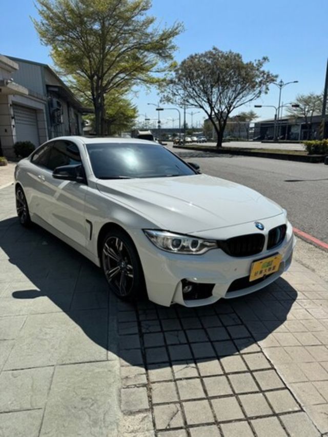 BMW寶馬 428I COUPE  第2張相片