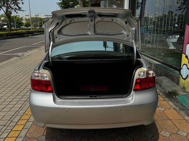 TOYOTA豐田 VIOS  第4張相片