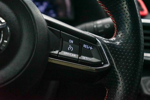 MAZDA馬自達 MAZDA 3  第15張相片