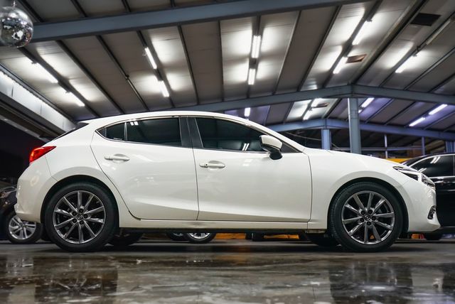 MAZDA馬自達 MAZDA 3  第27張相片