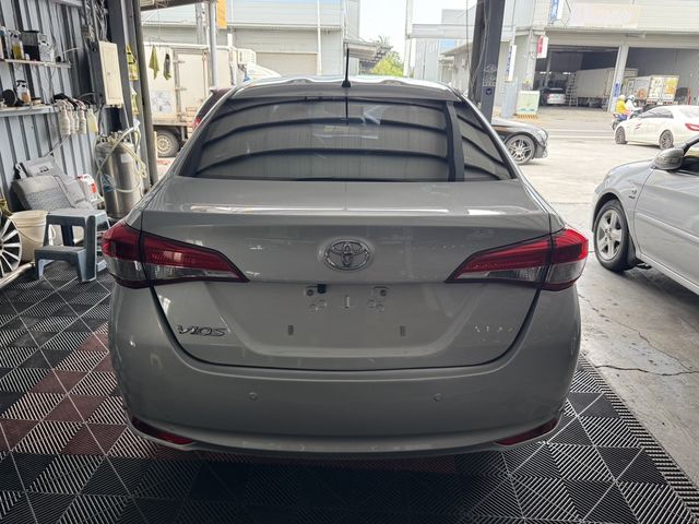 TOYOTA豐田 VIOS  第3張相片