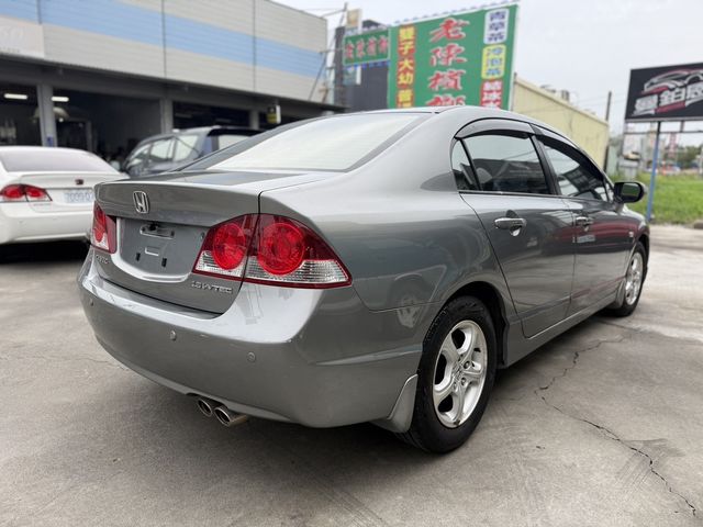 HONDA本田 CIVIC  第2張相片