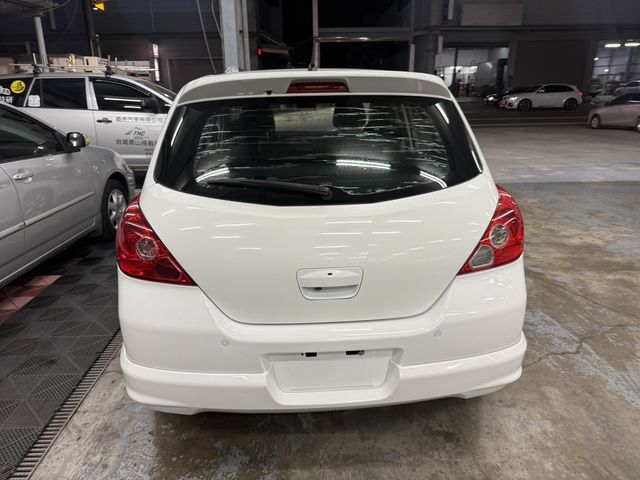 NISSAN日產 TIIDA  第4張相片